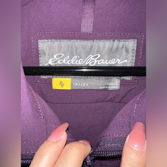 Eddie Bauer Vest - Picture 2 of 3